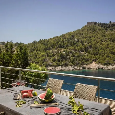 Magnificent Kefalonia Chalker 3 Bedrooms Seafornt Spectacular Sea Views Private Outdoor Pool Assos Villa Asos