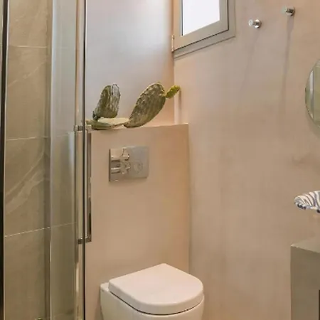 Magnificent Kefalonia Chalker 3 Bedrooms Seafront * أسوس