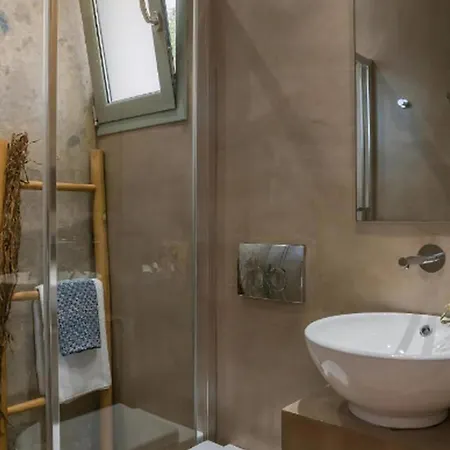 فيلة Magnificent Kefalonia Chalker 3 Bedrooms Seafront